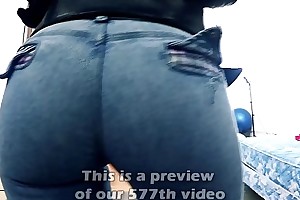 Indredible HOT Festival Has Perfect Round ASS and Huge Tits with Tight Jeans