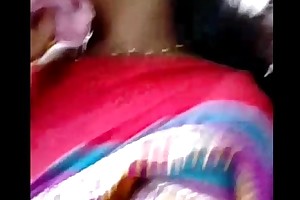 Lethargic aunty boobshow timid blouse there public- delhi tutor